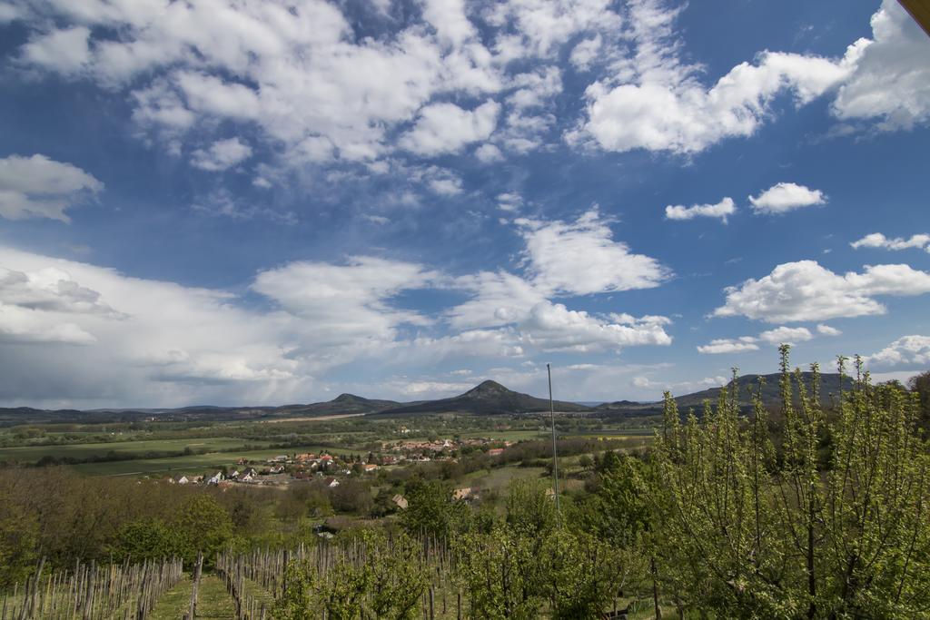 Vulcano Vendeghaz Kisapati Exteriér fotografie